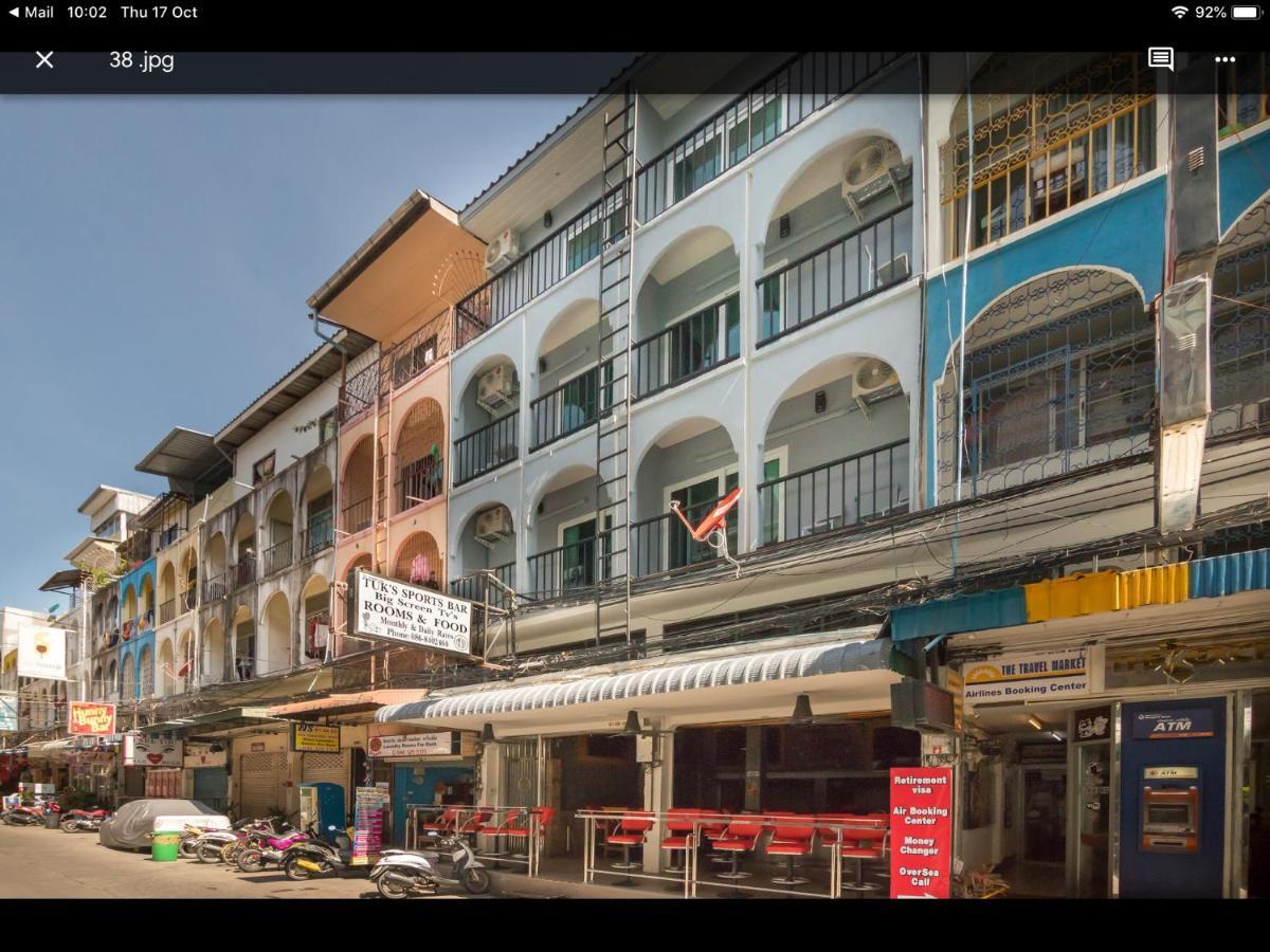 Tuk'S Sports Bar Hotell Pattaya Exteriör bild